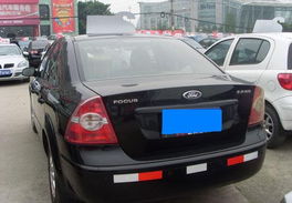 典當行直拍 萬元起售的黑色1.6L福特福克斯，高性價比二手座駕